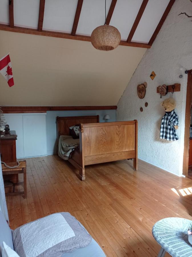 Chambre Campagnarde Du Gres Rouge De Beauval ภายนอก รูปภาพ
